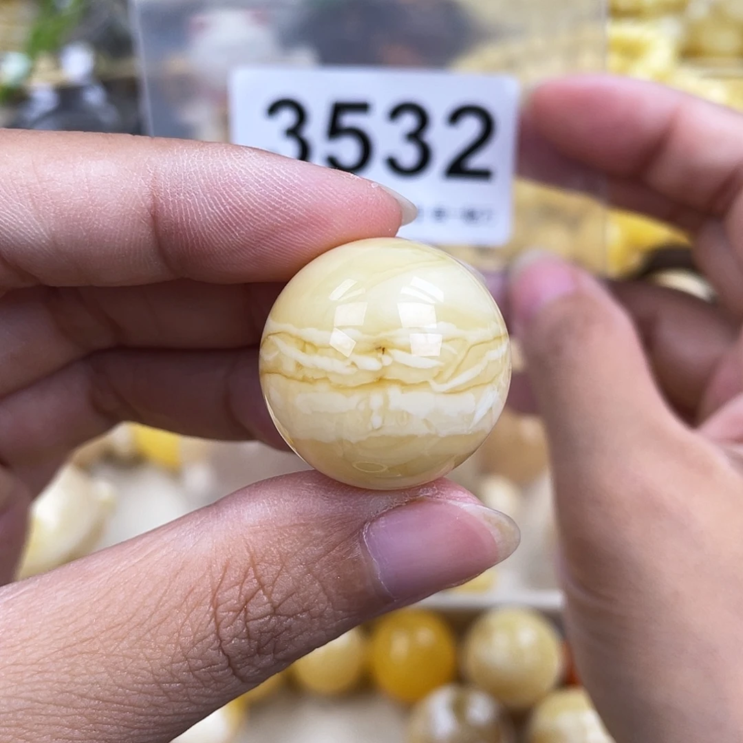 琥珀未镶嵌珠宝奇石24坑