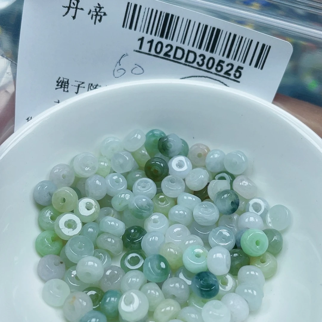 吊坠(不含链)9K金镶嵌翡翠