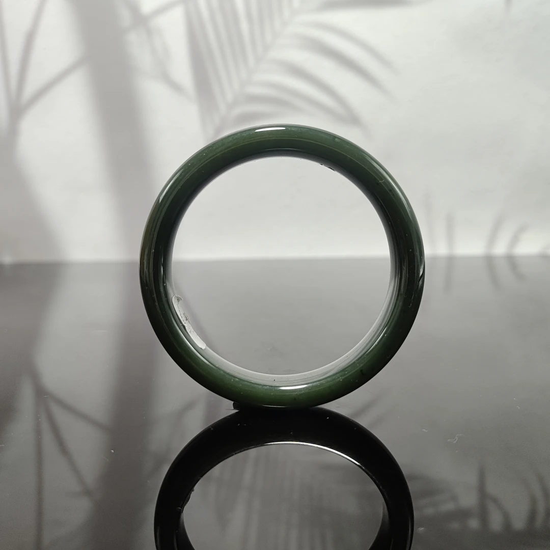 J和田玉手镯（卡58）3648