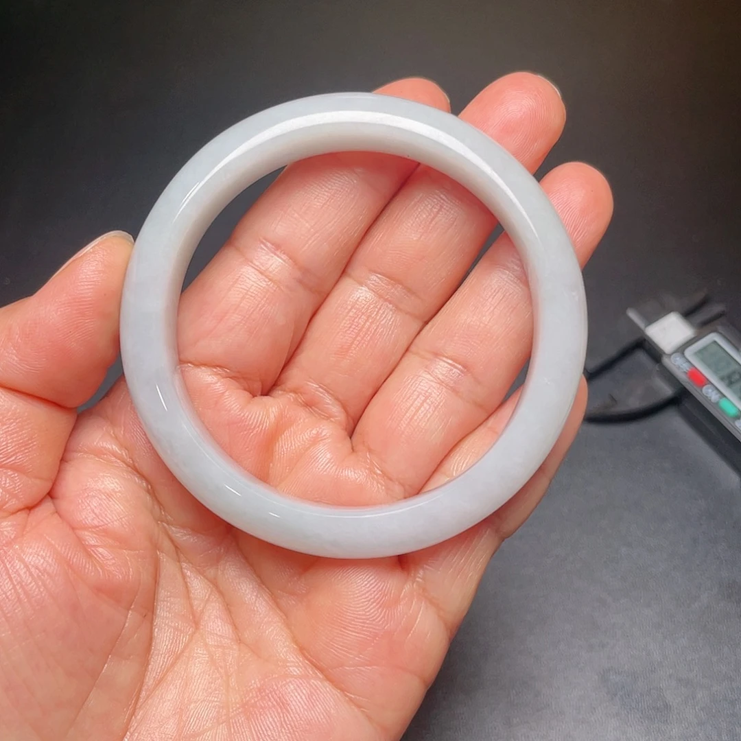 翡翠未镶嵌手镯糯种翡翠手镯