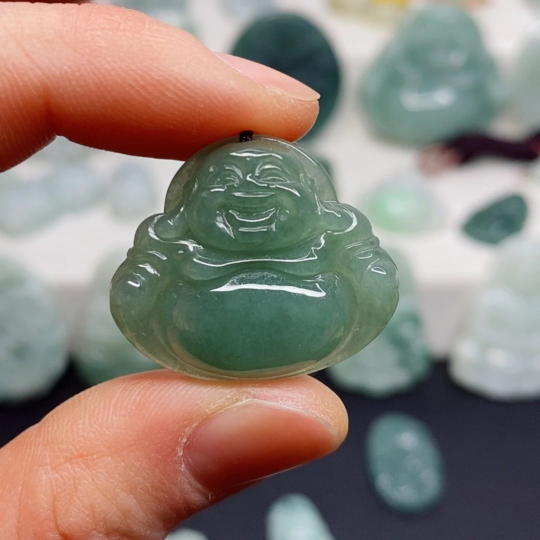 翡翠颈饰未镶嵌吊坠