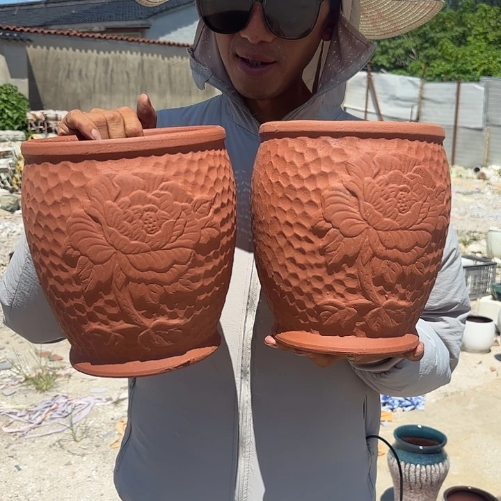红陶钻石牡丹花两个口径19高度23