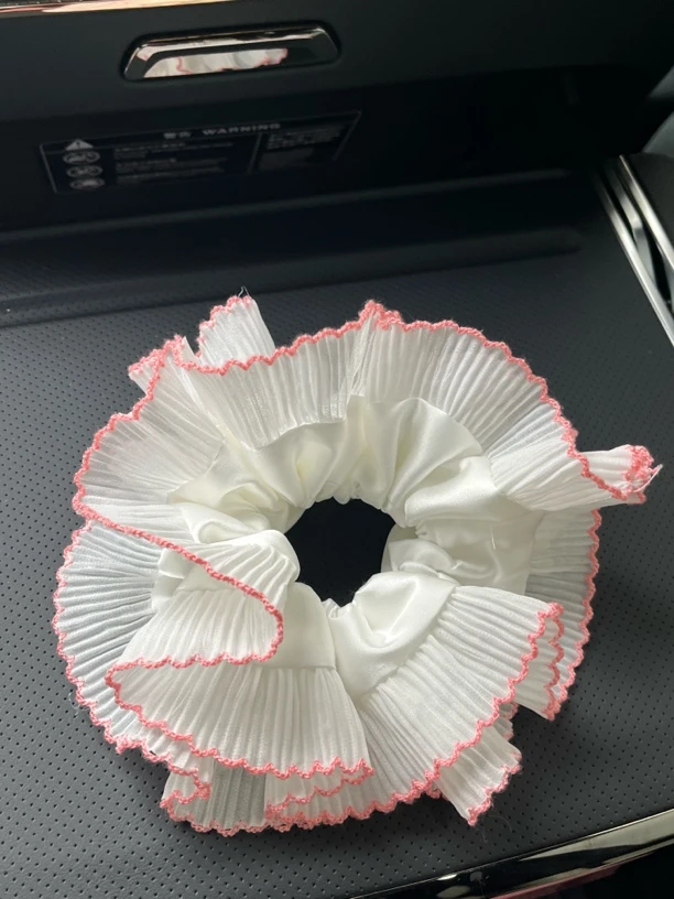 白色拼粉色花边发圈