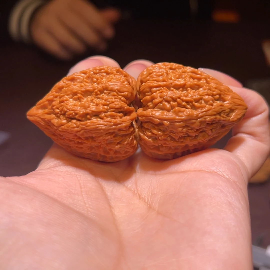 文玩核桃把件32塔尖