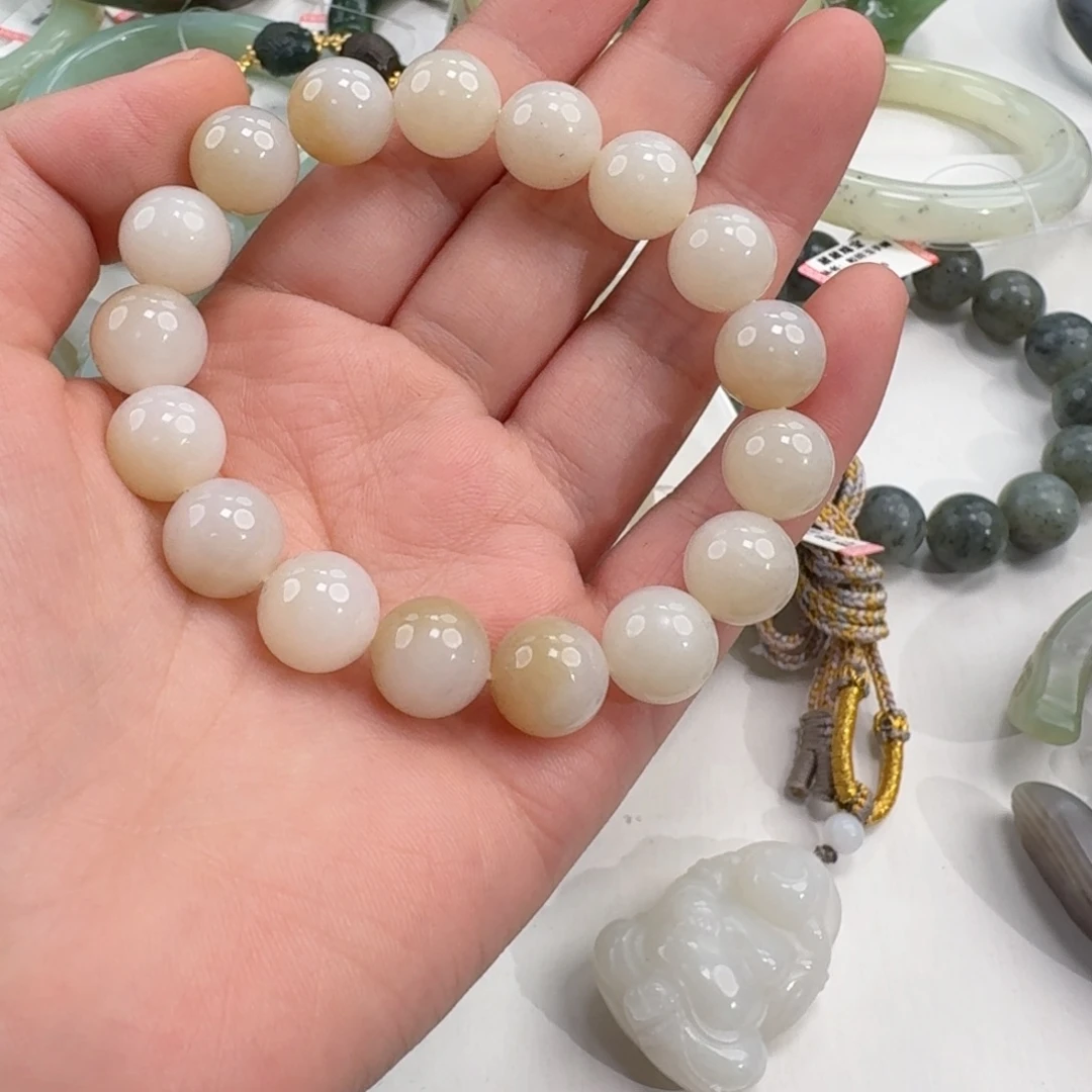 和田玉未镶嵌颈饰12