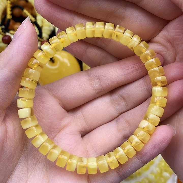 蜜蜡未镶嵌珠宝奇石