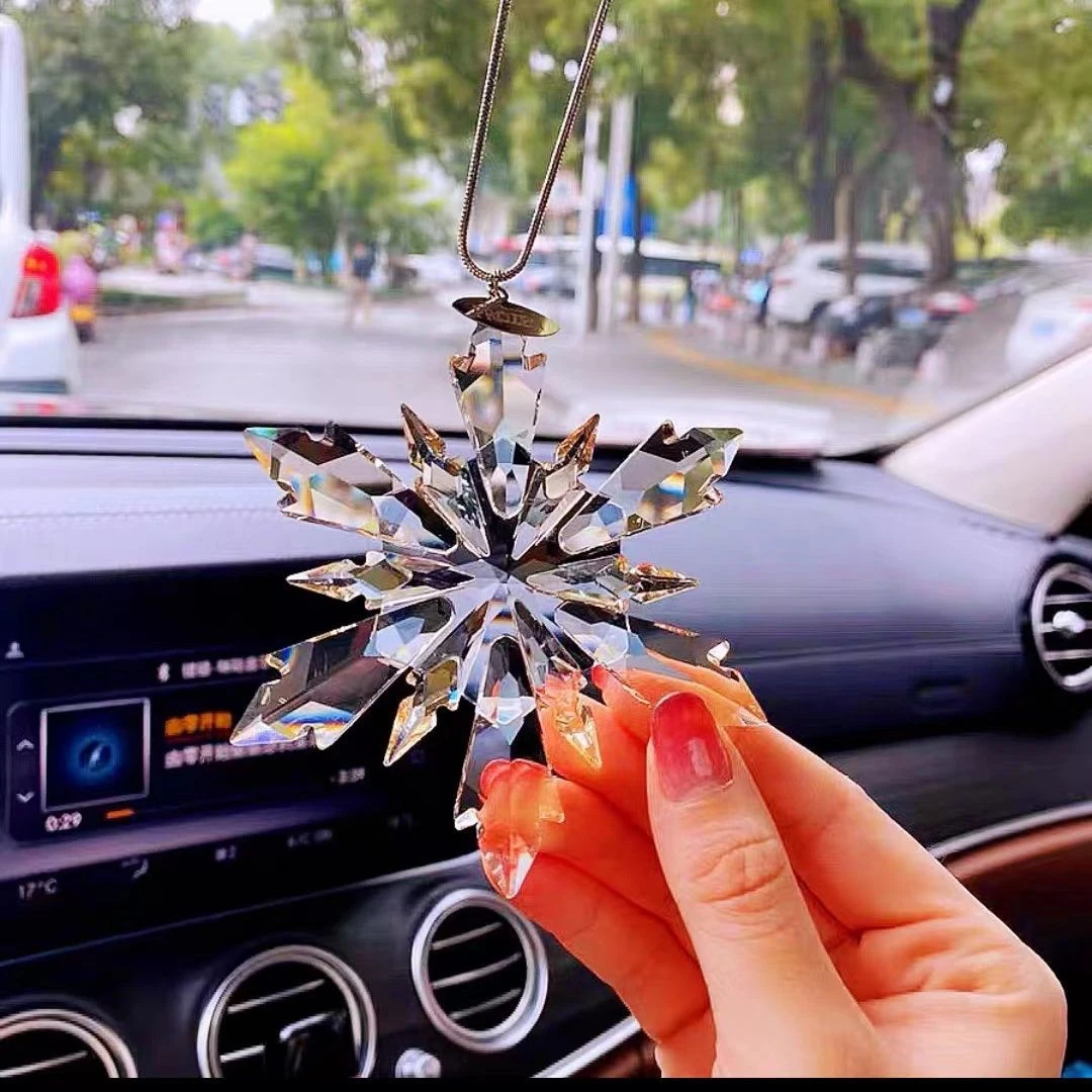 适用奔驰宝马奥迪雪花水晶汽车挂件女高档后视镜豪华车内饰高级感