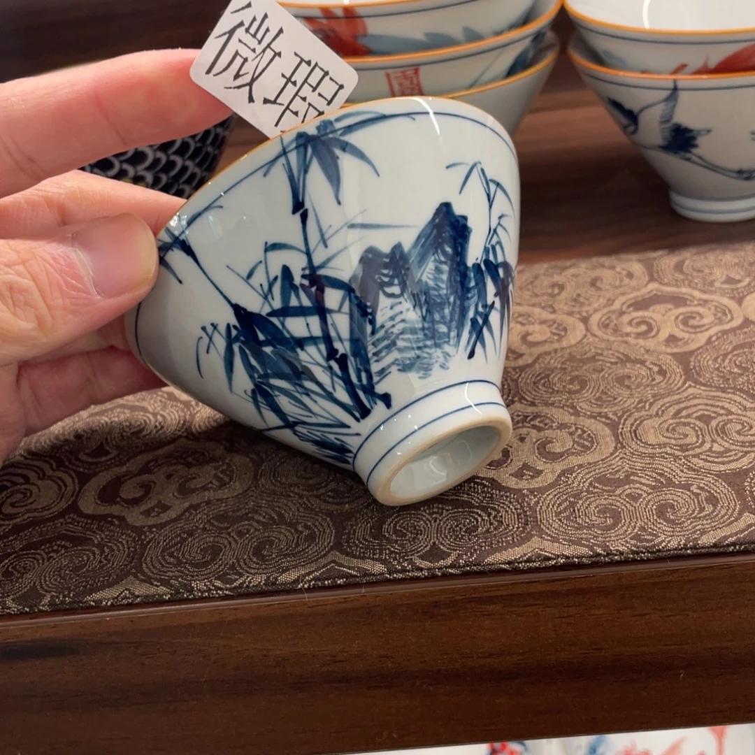 釉下手绘茶具微瑕