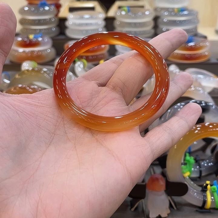 玛瑙/玉髓未镶嵌手镯