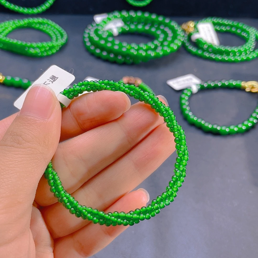 翡翠未镶嵌颈饰