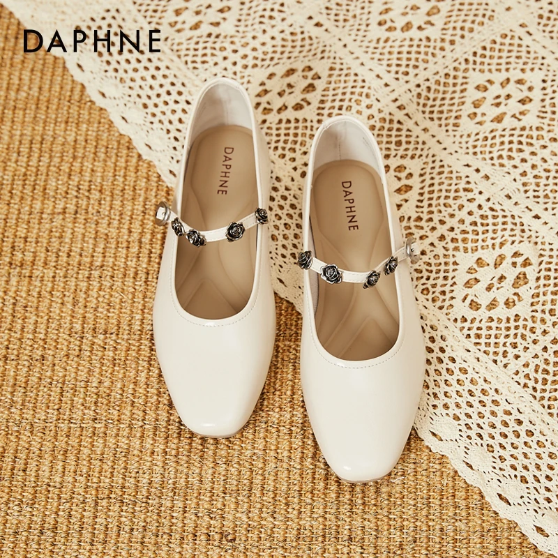 达芙妮玛丽珍鞋女低跟软底方头时尚百搭一字式扣带通勤休闲女单鞋