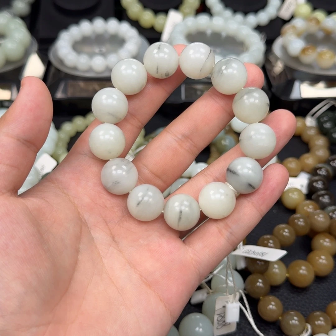 和田玉未镶嵌手链