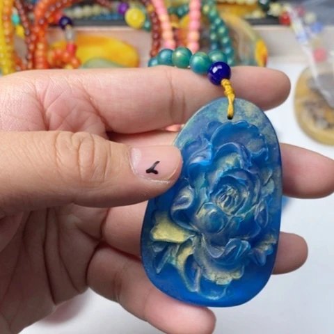 琥珀吊坠(赠链)未镶嵌178