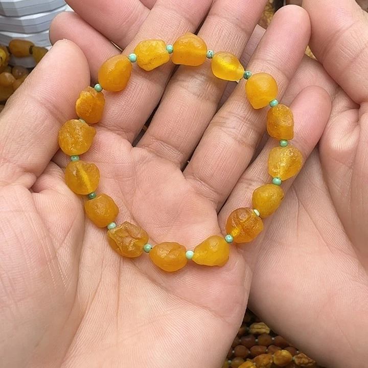 琥珀未镶嵌裸石天然蜜蜡手串