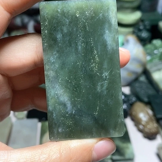 未镶嵌和田玉（糖玉）珠宝半成品