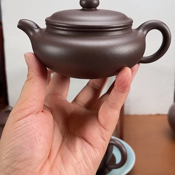 如***水茶壶紫砂大水潭天青全手扁腹