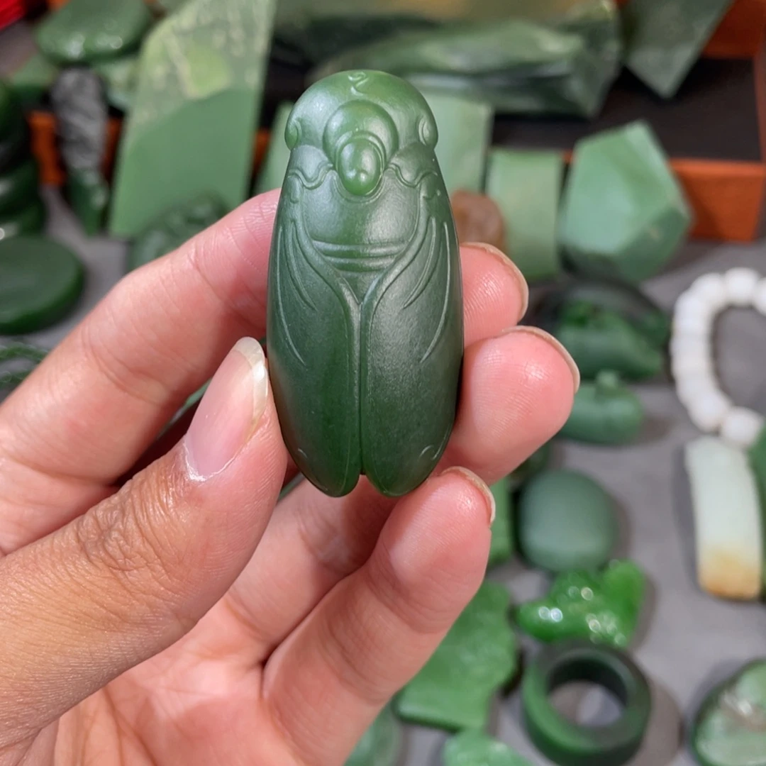 和田玉（糖玉）未镶嵌颈饰