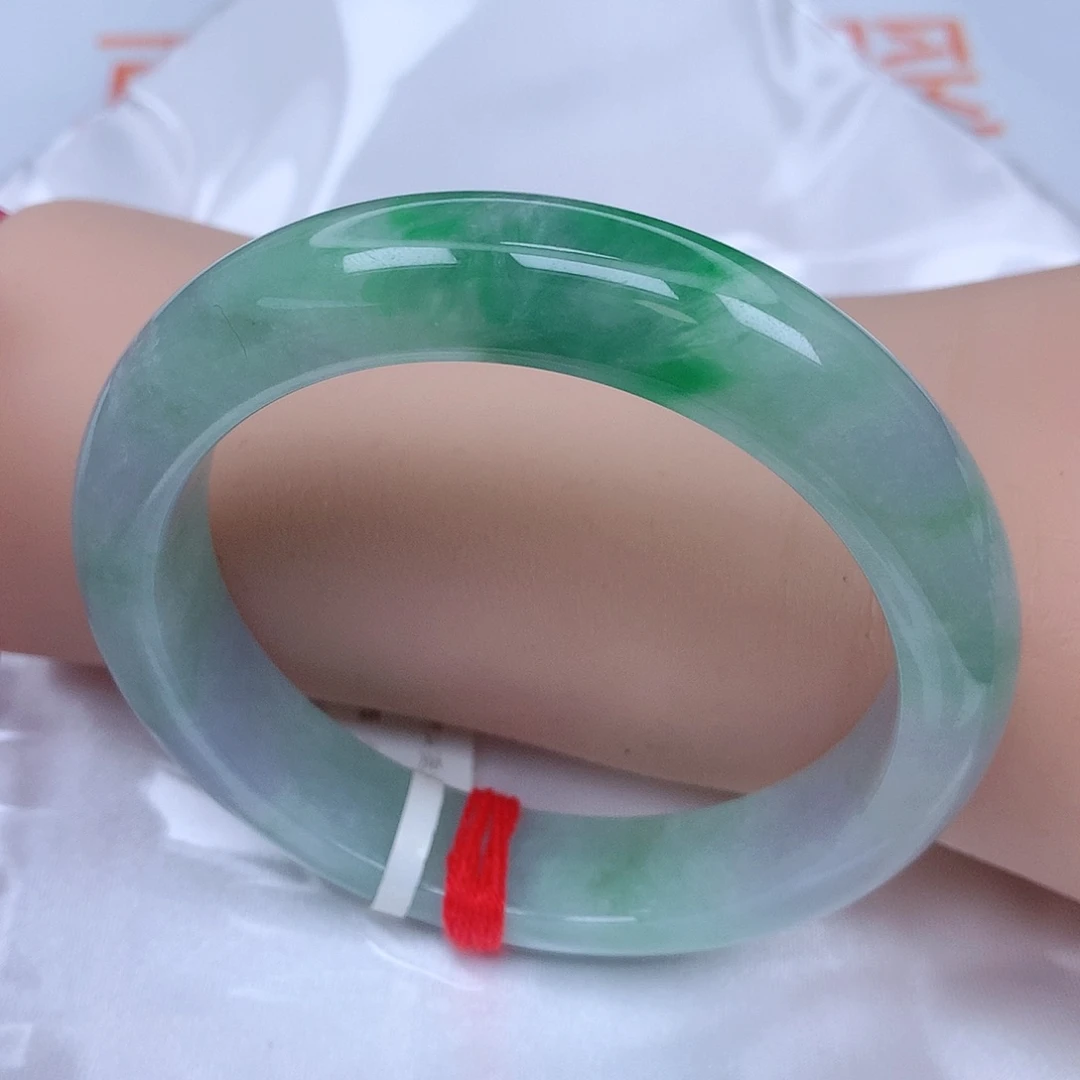 【闪购商品】未镶嵌手镯翡翠，57