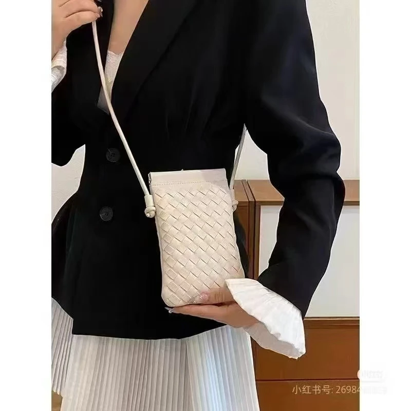 散步夏天手机轻便迷你斜挎高级感手机斜挎包小包手机包小包包百搭