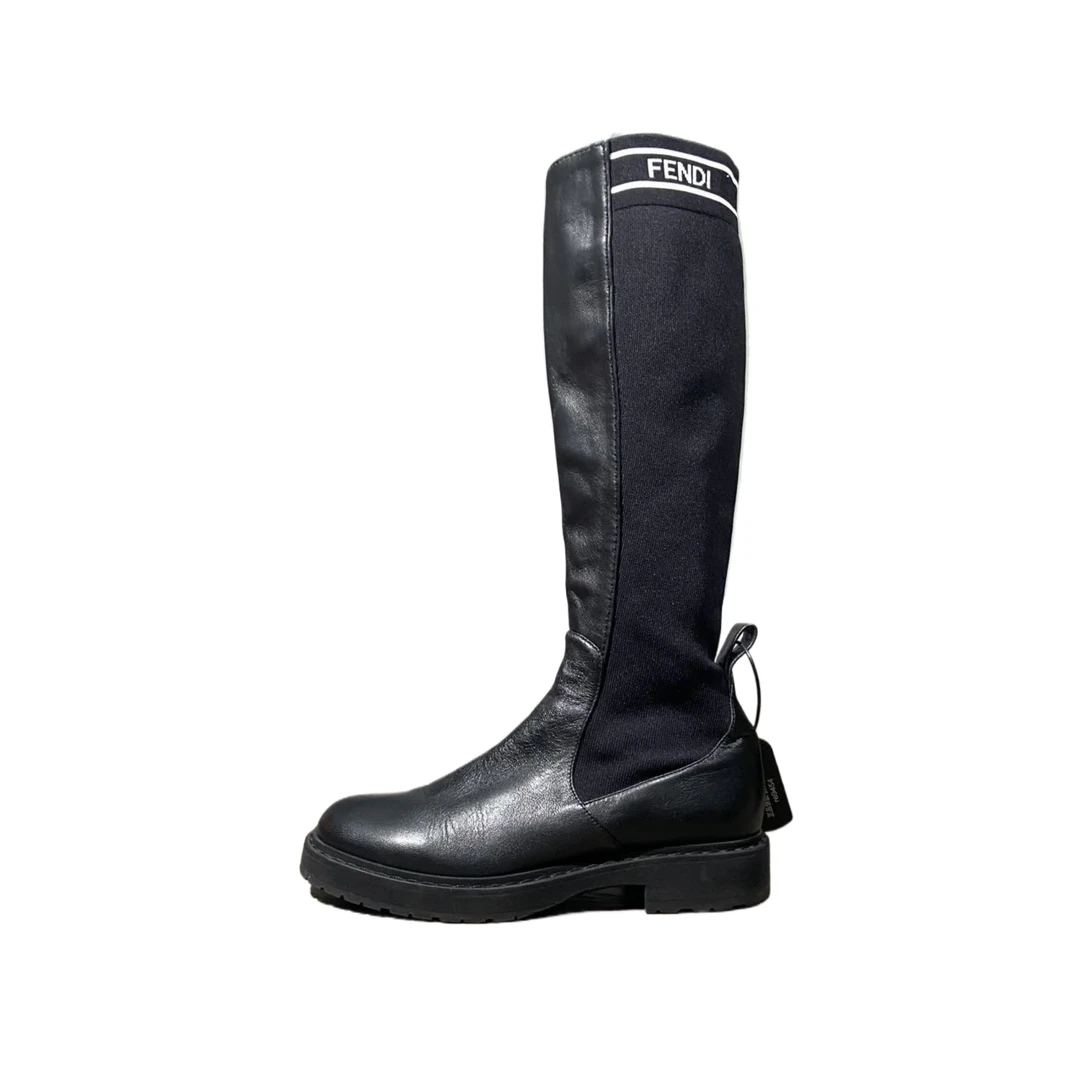 95新 FENDI/芬迪 37码  黑色长筒靴  re9454