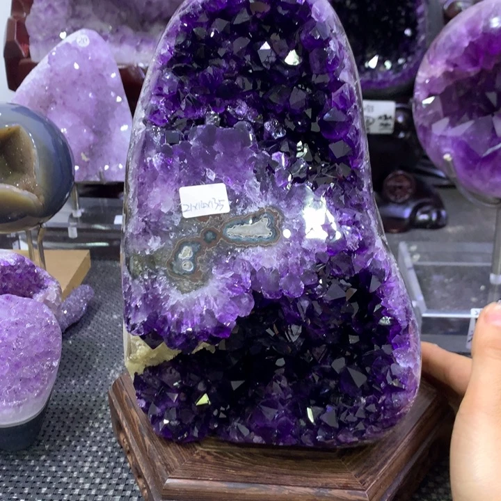 慧***父未镶嵌水晶大型摆件（非配饰）h