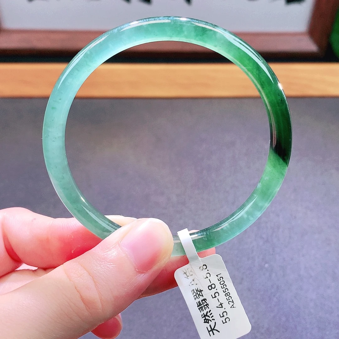 翡翠未镶嵌手镯天然翡翠