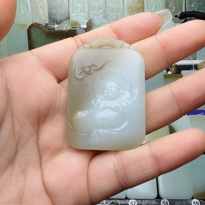 颈饰未镶嵌和田玉