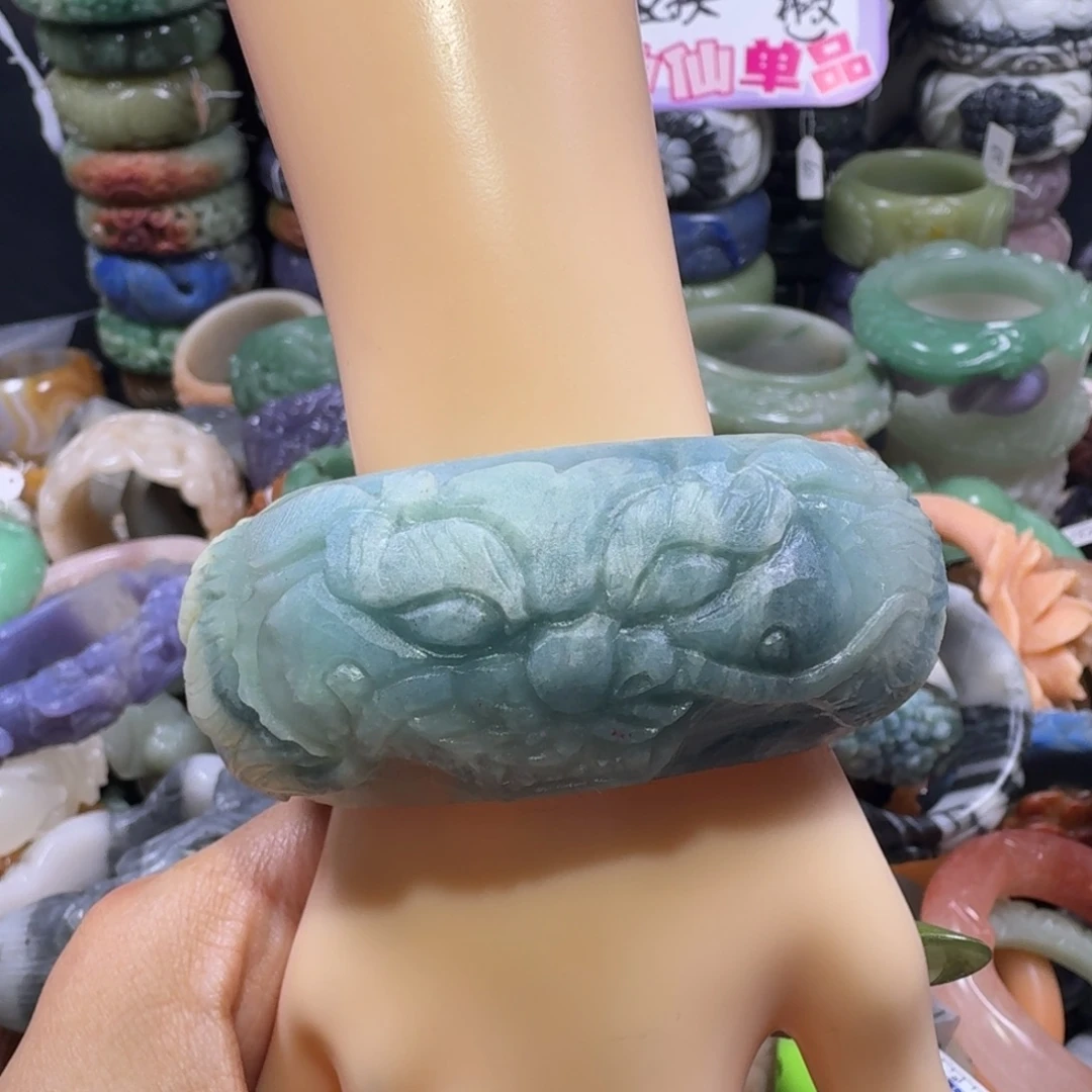 羽毛非金属35，57。