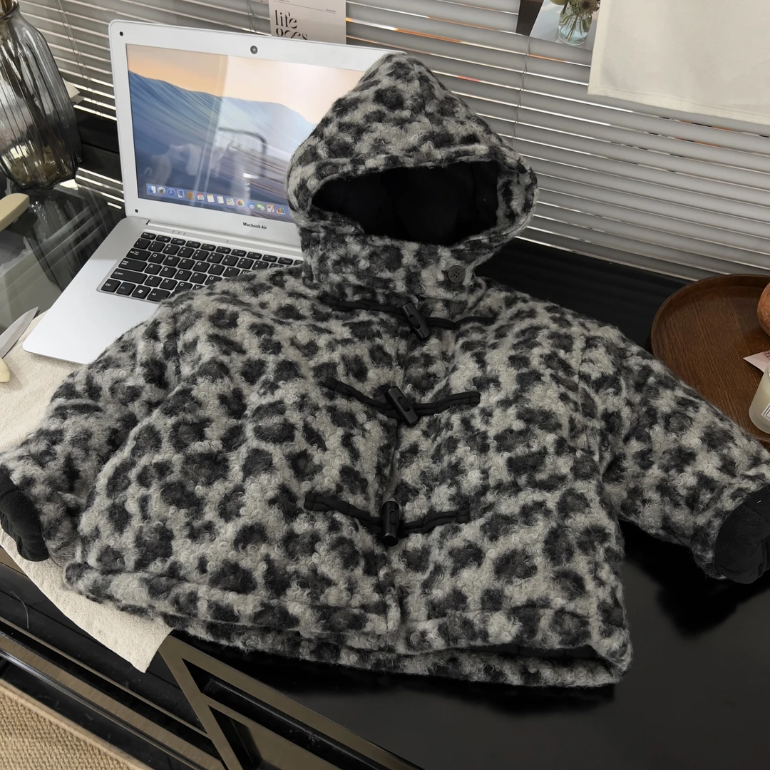 2024年秋冬新款儿童年货豹纹厚外套款百搭韩版时尚30307豹纹外套