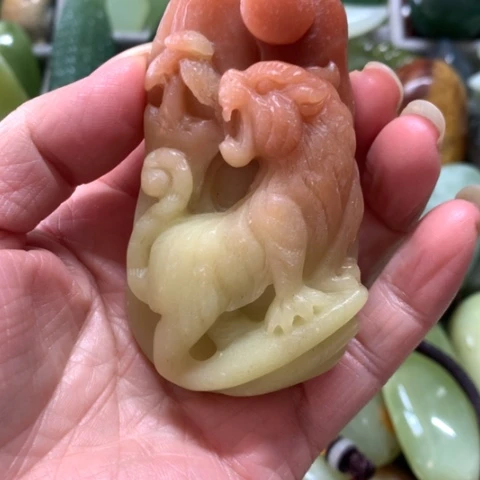 蛇纹石玉未镶嵌手把件