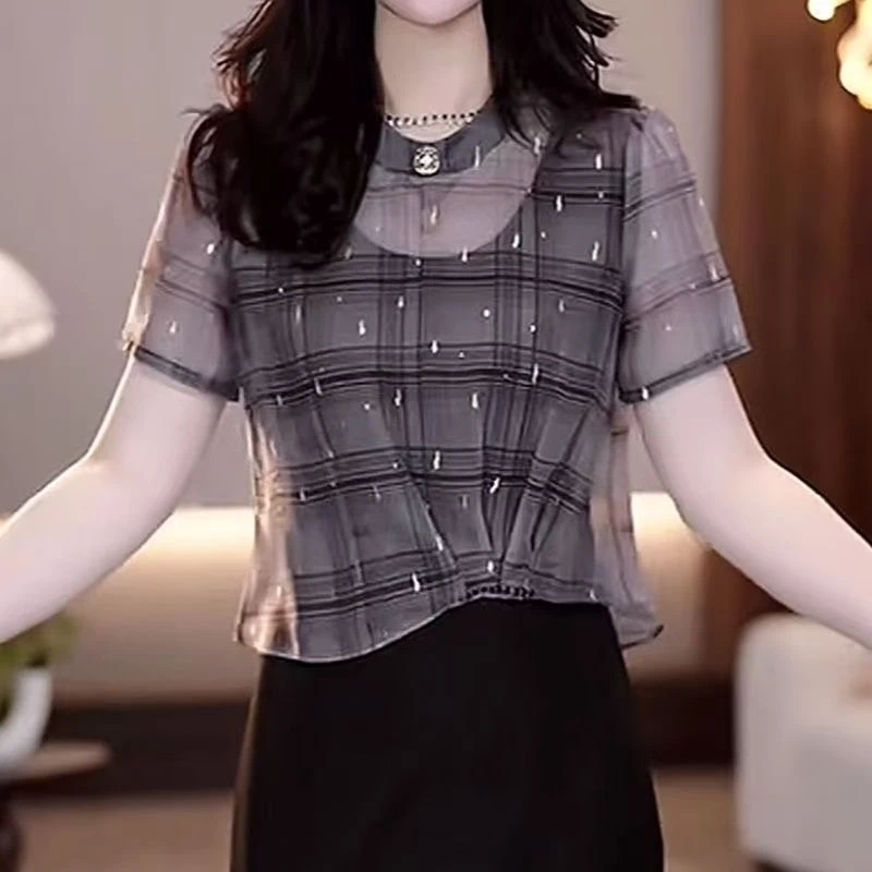 洋气衬衫女2025夏季新款时尚百搭气质韩版不规则遮肉显瘦短款上衣