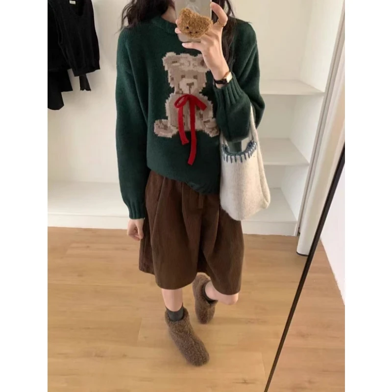绿色简约气质蝴蝶结小熊可爱减龄针织套头毛衣女