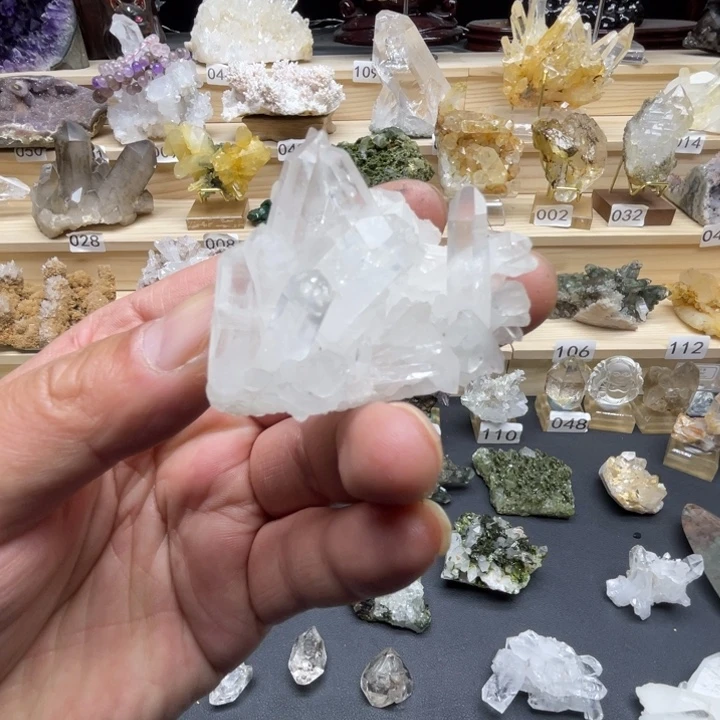 石材天然白水晶家居摆件