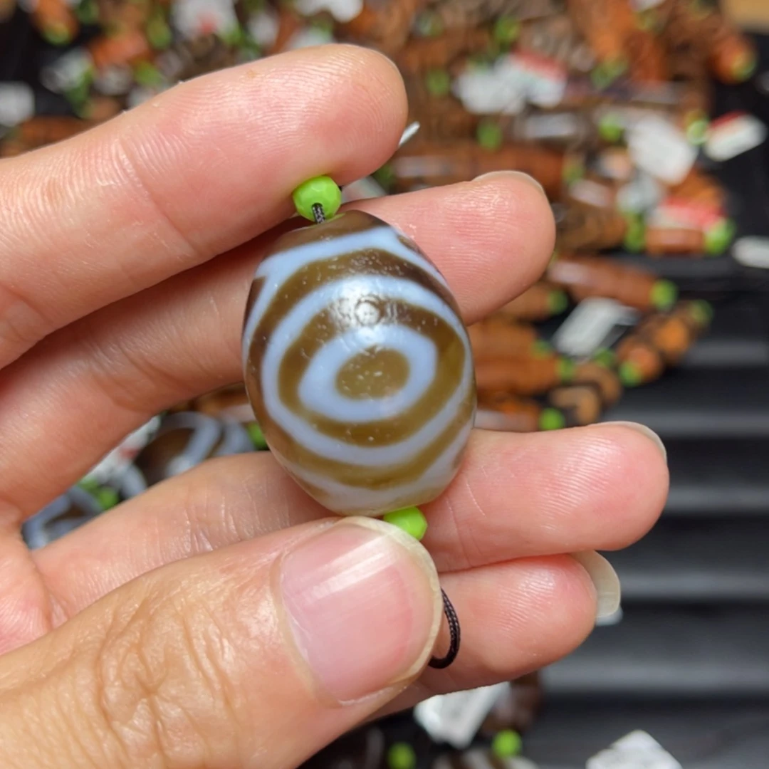 【闪购商品】玛瑙/玉髓珠宝半成品未镶嵌暴*兔