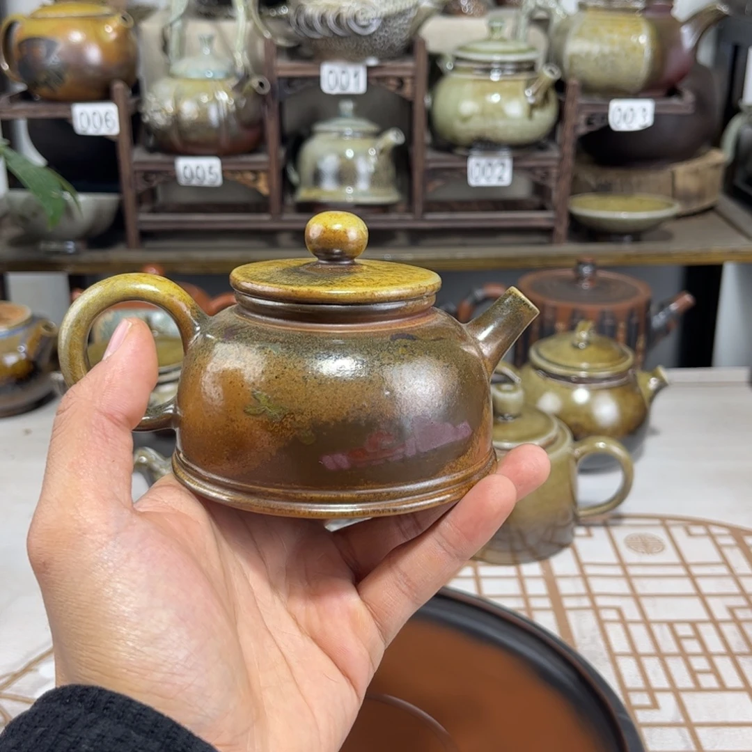 180cc白泥柴烧彩填半月壶