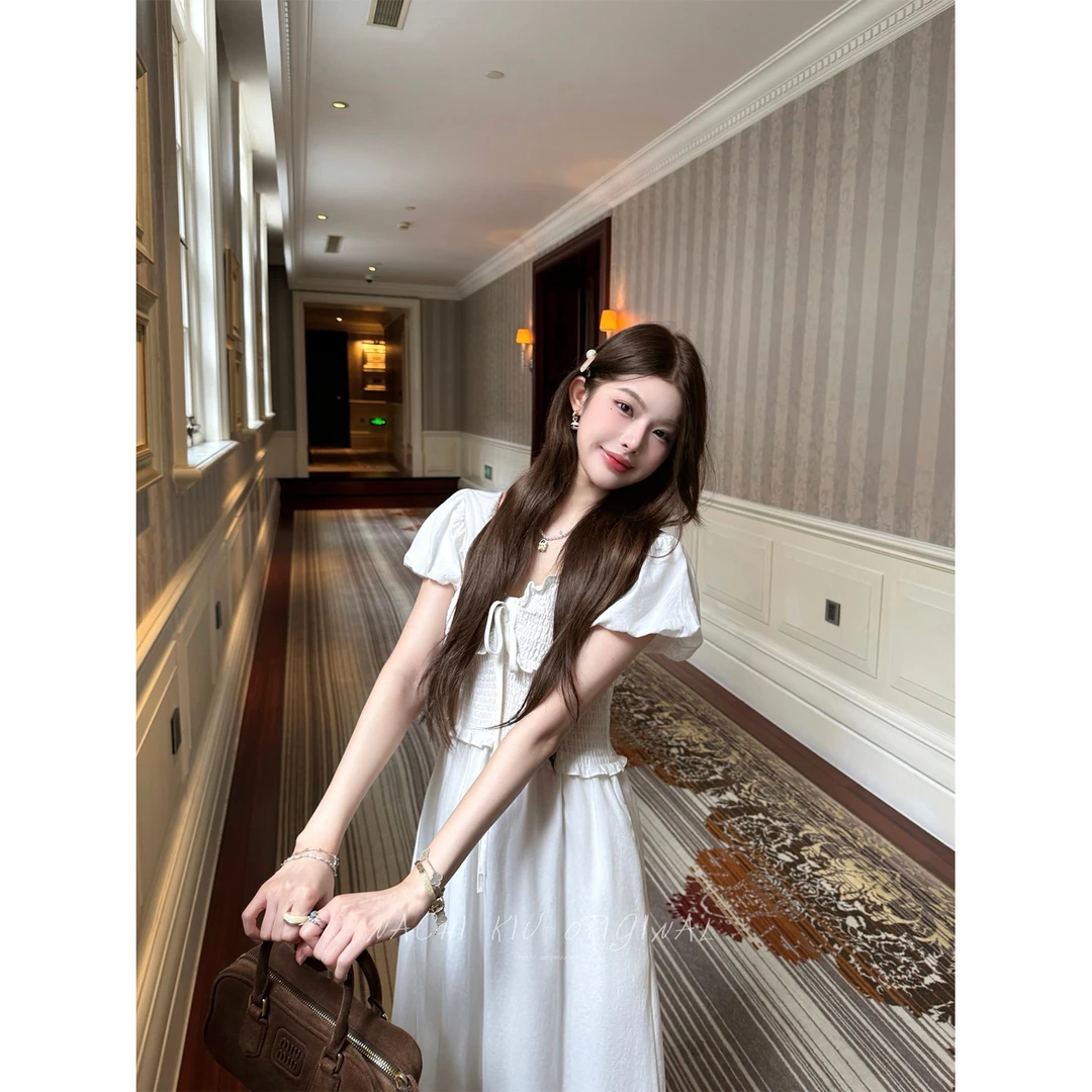 秋梨只 风铃栀子 弹力褶皱修身法式泡泡袖休闲长裙茶歇连衣裙夏女