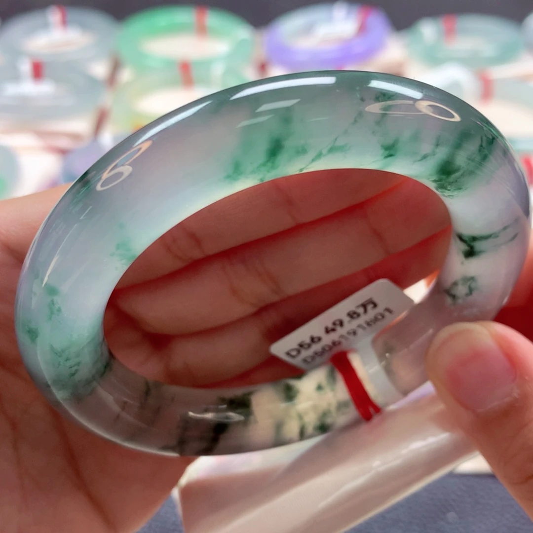 翡翠手镯未镶嵌L****n定金99