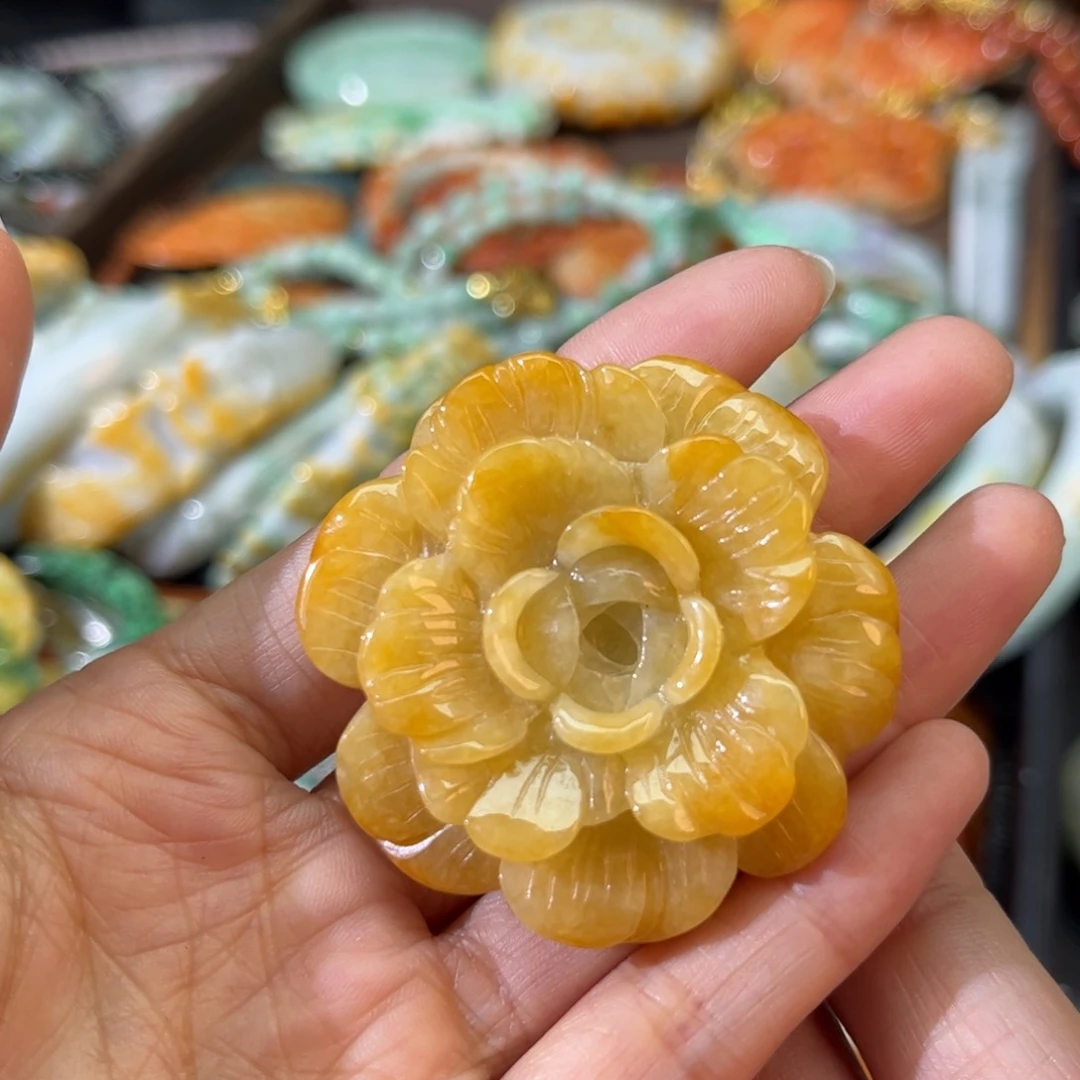 翡翠颈饰未镶嵌待编款