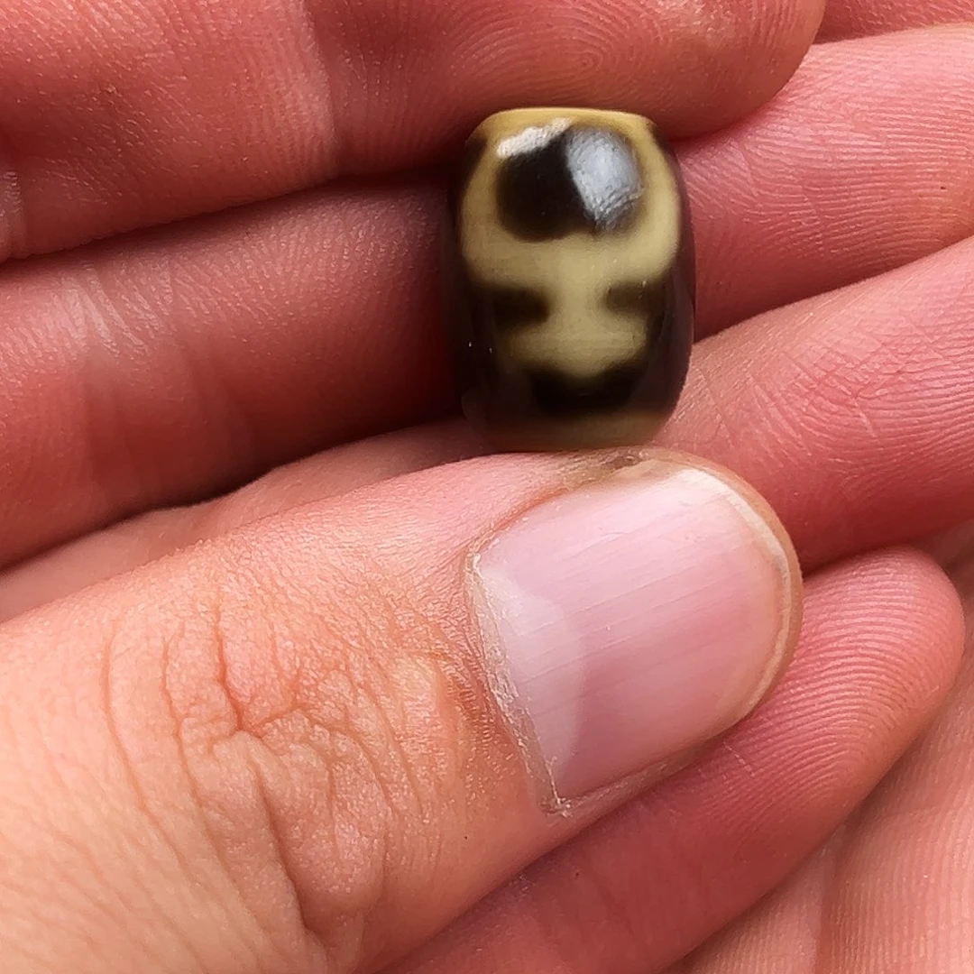 玛瑙/玉髓颈饰未镶嵌用****5黑金宝瓶