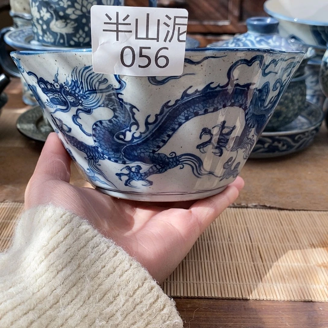 胖****?手工手绘青花陶瓷