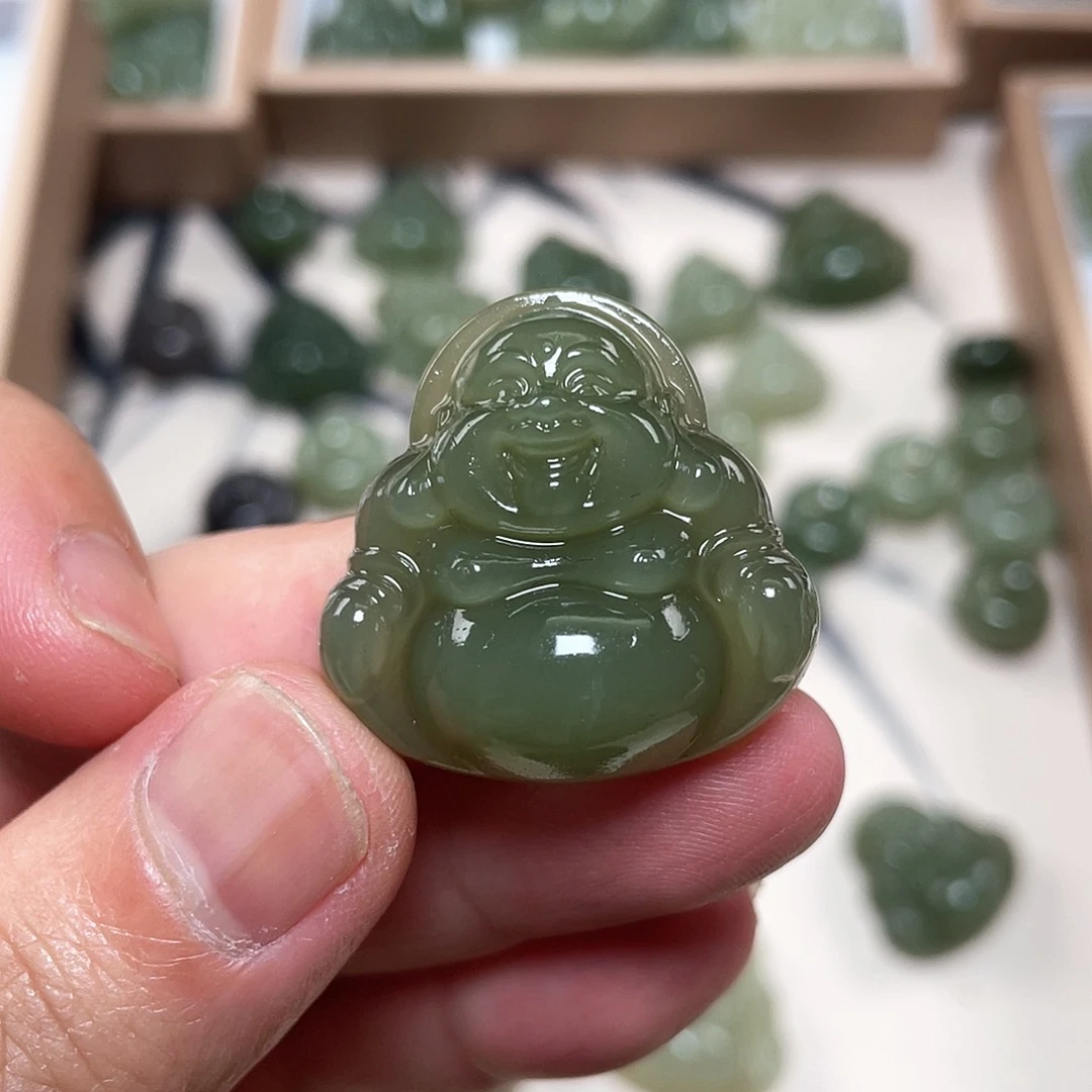 和田玉未镶嵌吊坠(不含链)微瑕30