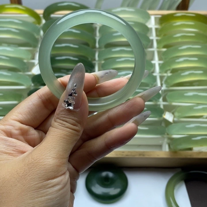 沐***乐蛇纹石玉合金手镯