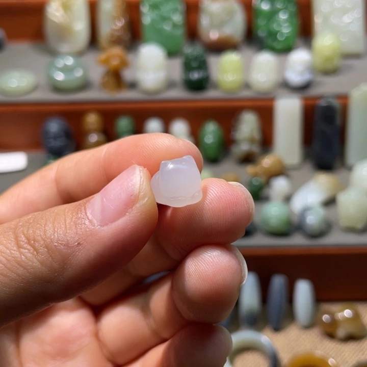 m***~和田玉未镶嵌颈饰