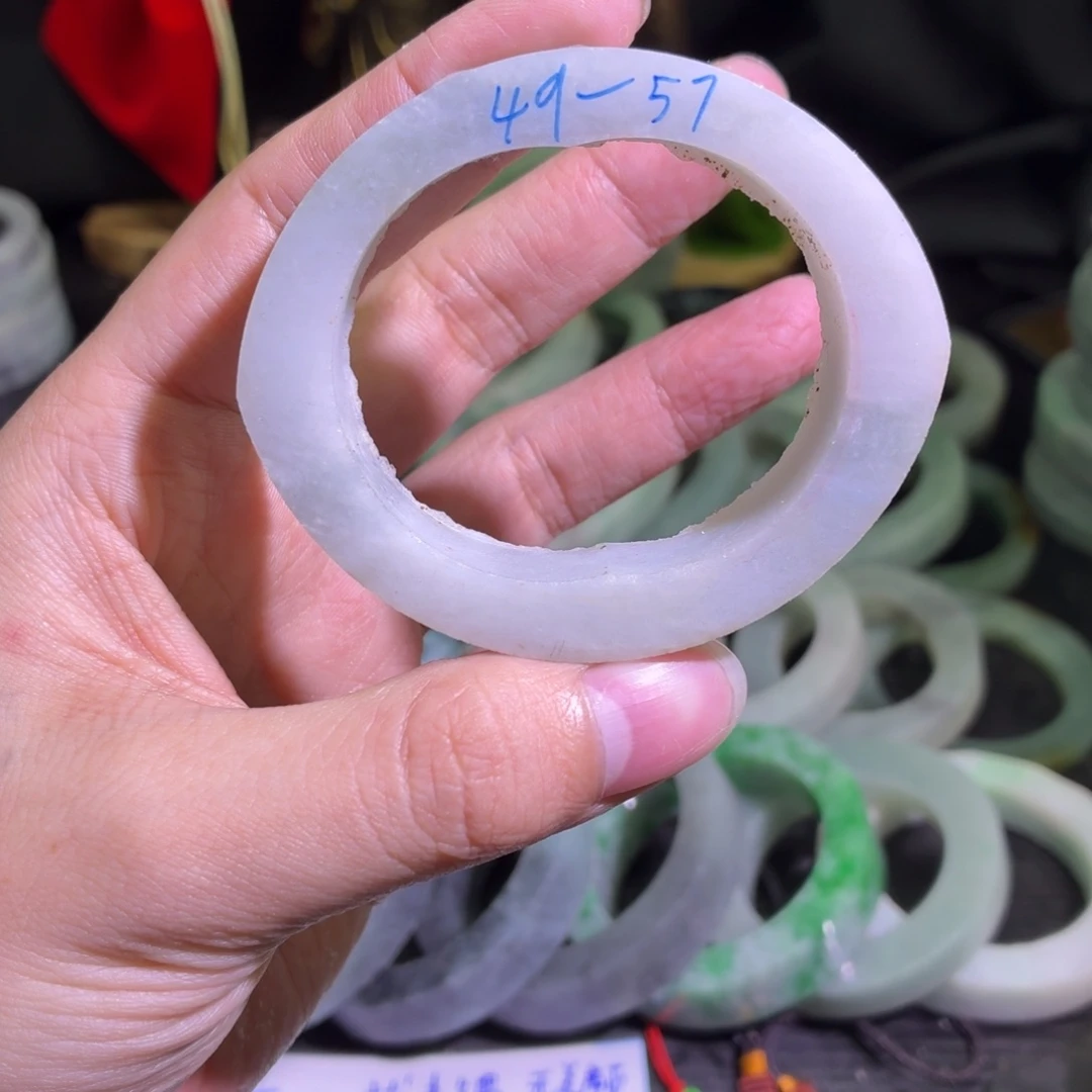 定制翡翠未镶嵌天然翡翠A货毛胚手镯定制