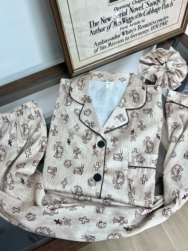 2025春季新款邪恶kitty睡衣长袖翻领冰丝休闲舒适女士家居服套装