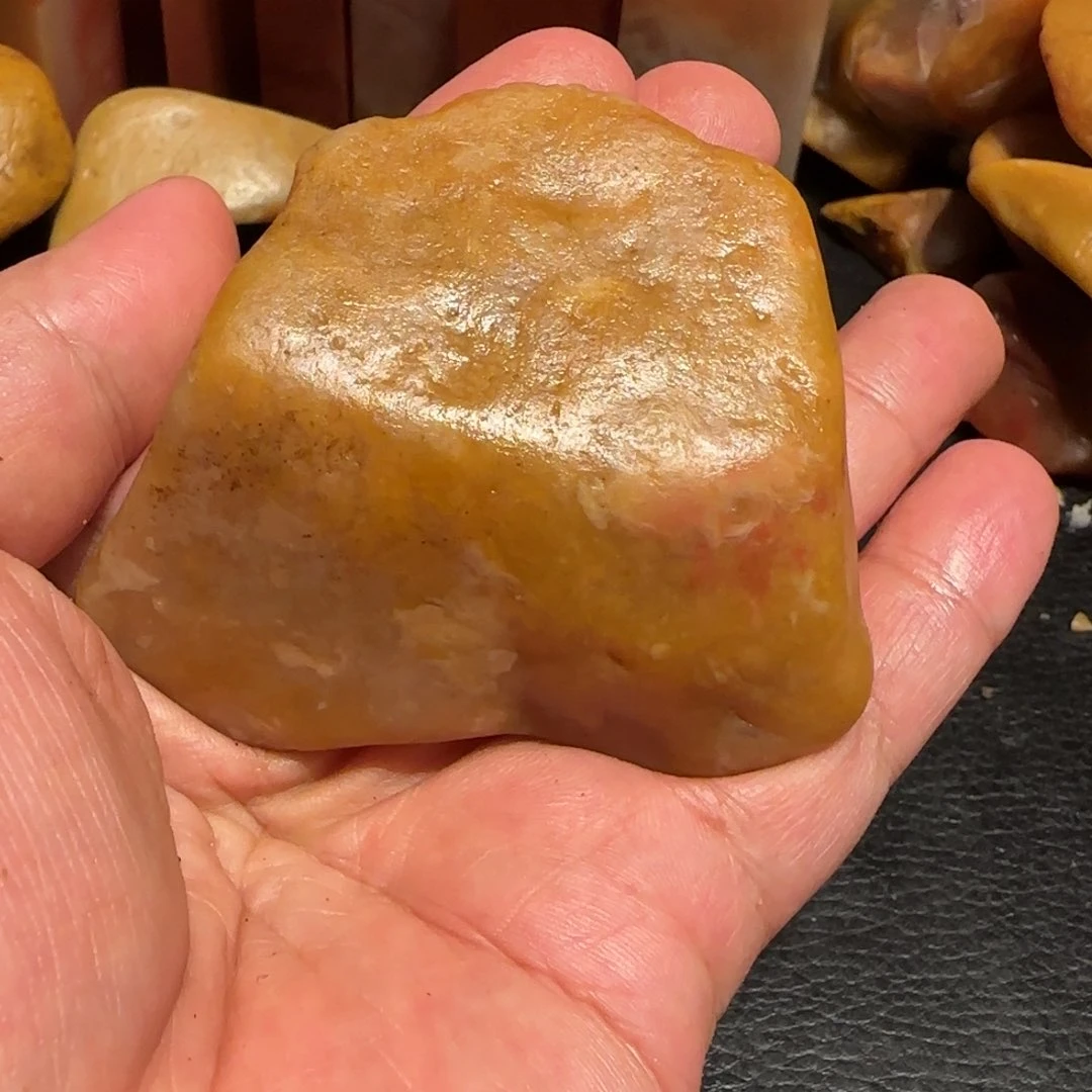 老挝石田黄原石，