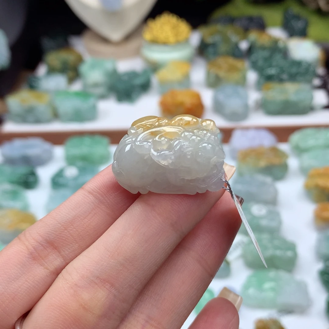 翡翠未镶嵌颈饰翡翠貔貅34