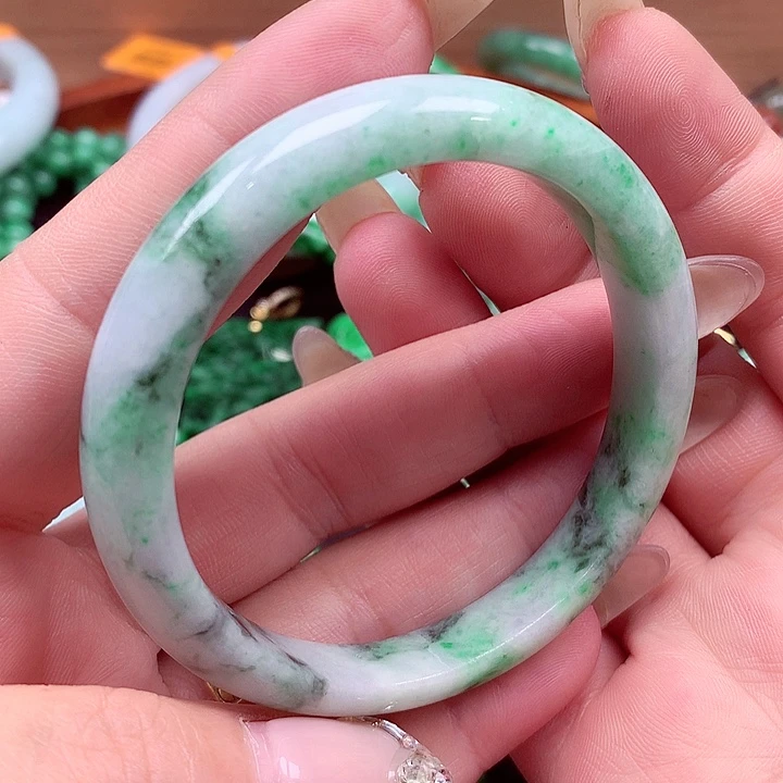 未镶嵌手镯翡翠翡翠手镯