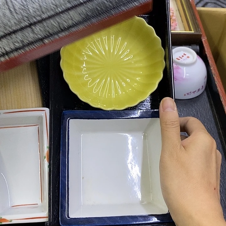 庄***三玲珑堂精品百货商行