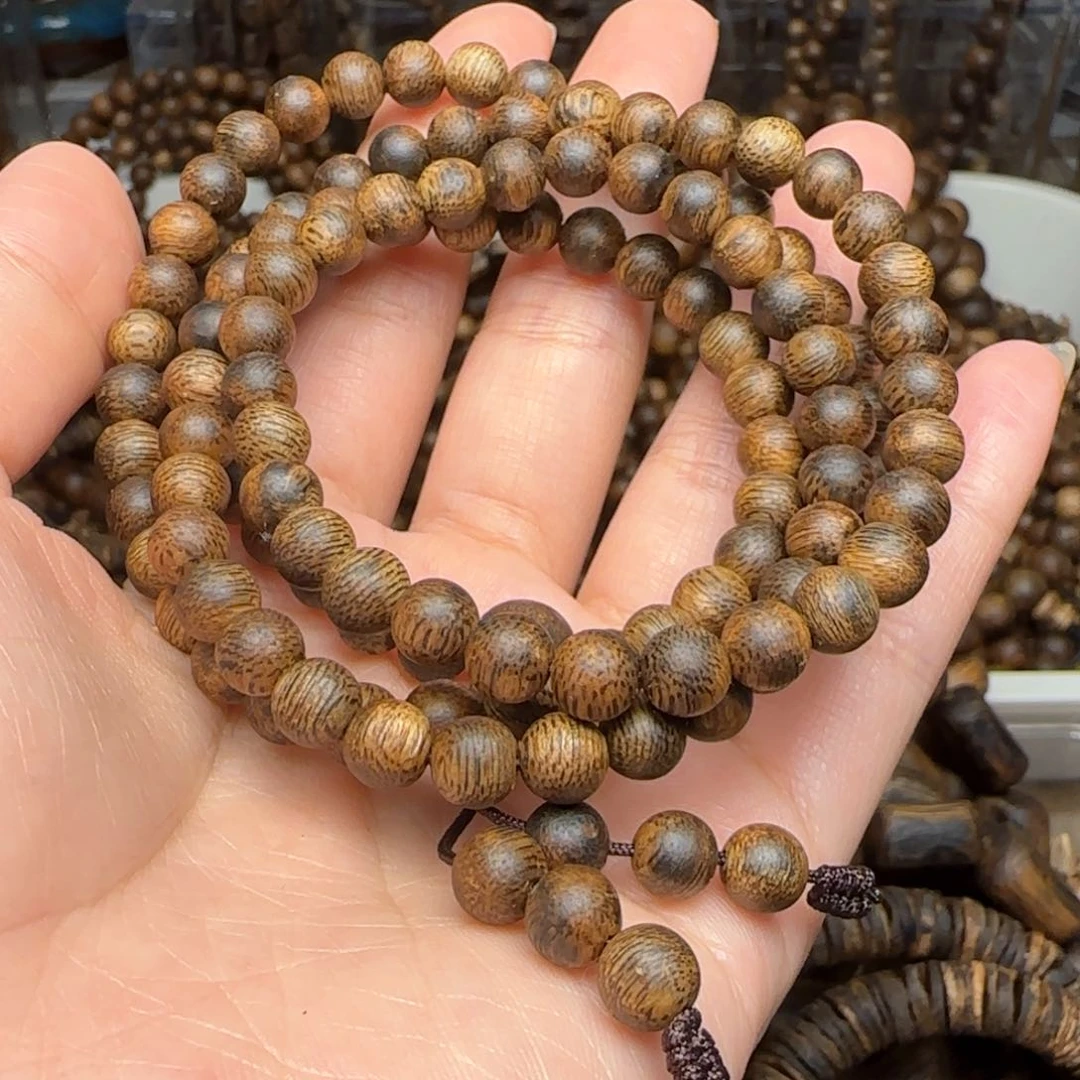 沉香手串御***石多圈0.6规格海南流油王老料13.9克